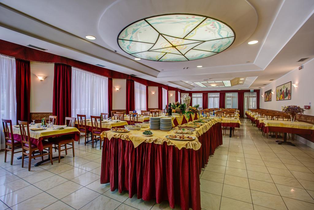 Hotel San Giorgio Milano Marittima Extérieur photo