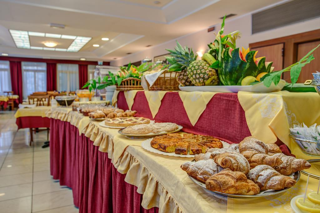 Hotel San Giorgio Milano Marittima Extérieur photo