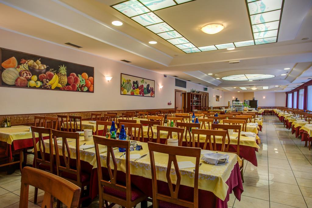 Hotel San Giorgio Milano Marittima Extérieur photo