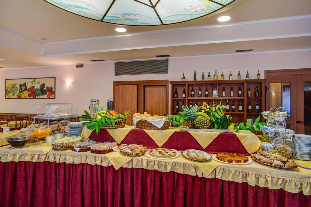 Hotel San Giorgio Milano Marittima Extérieur photo