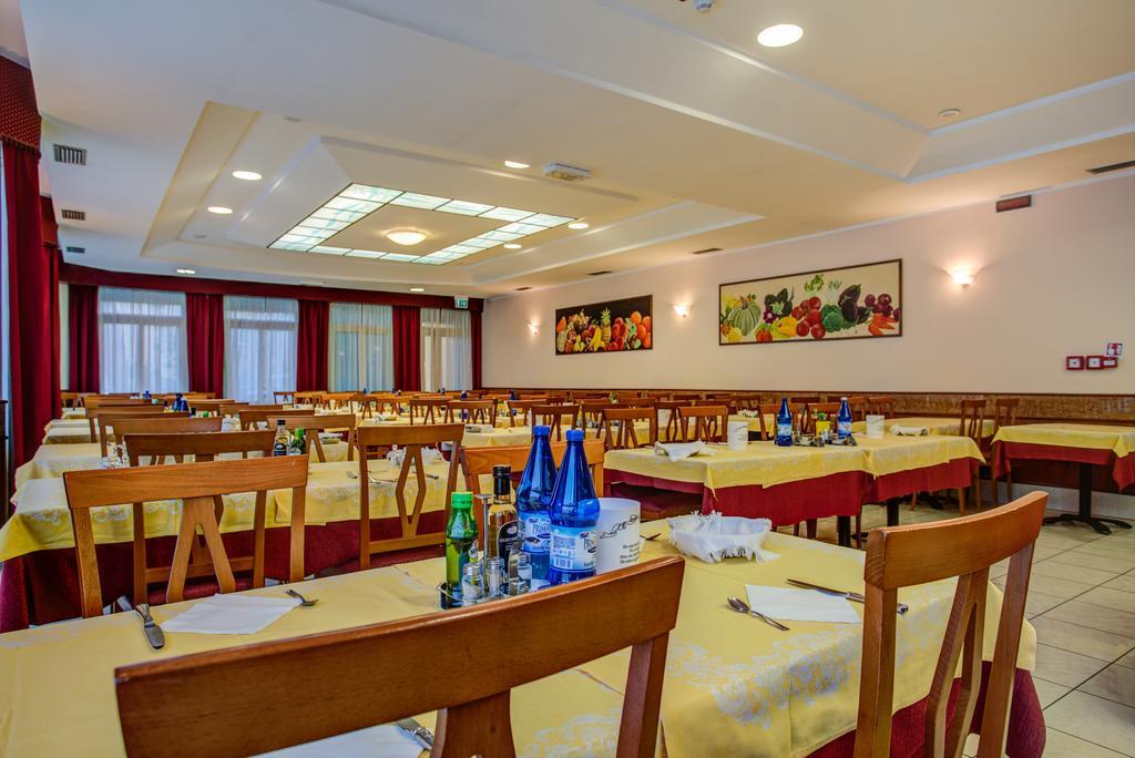 Hotel San Giorgio Milano Marittima Extérieur photo