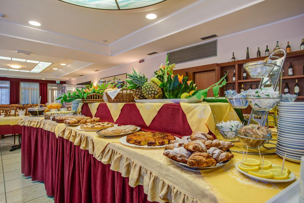 Hotel San Giorgio Milano Marittima Extérieur photo